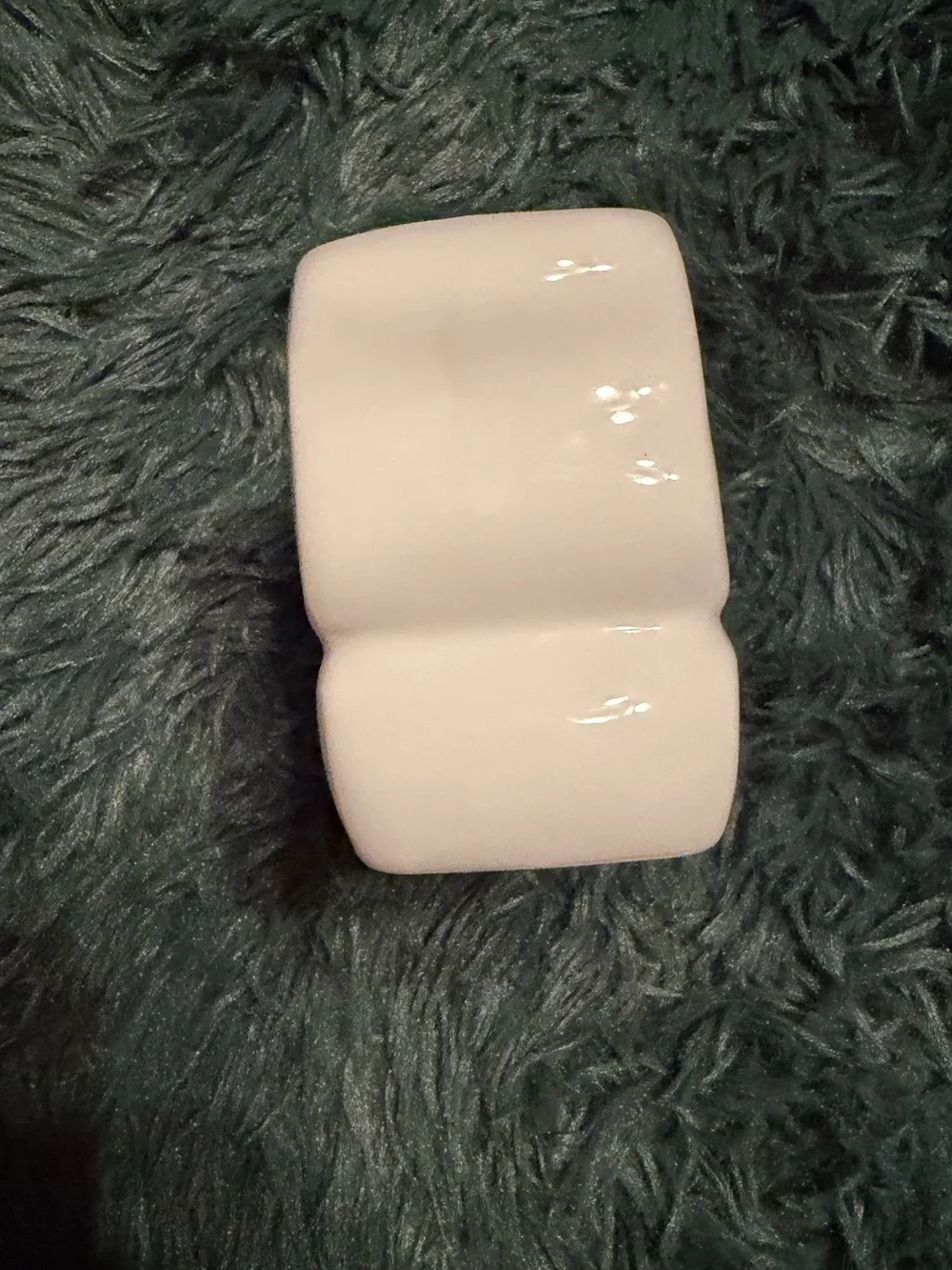 3/$25 ✨ White Ceramic Bow Double Taper Candle Holder